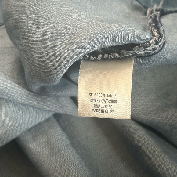 Blue Rain Size Large Denim Long Sleeve Top - Picture 10 of 11